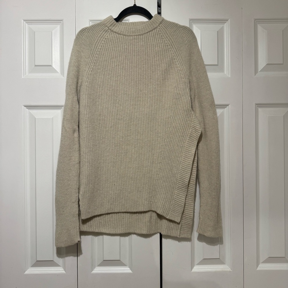 Proenza Schouler White Cashmere Wool
Blend Asymmetric Knit Sweater M